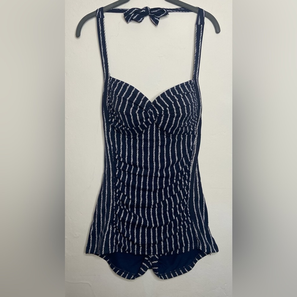 Seafolly one piece, boyleg, halter neck - size US- 12